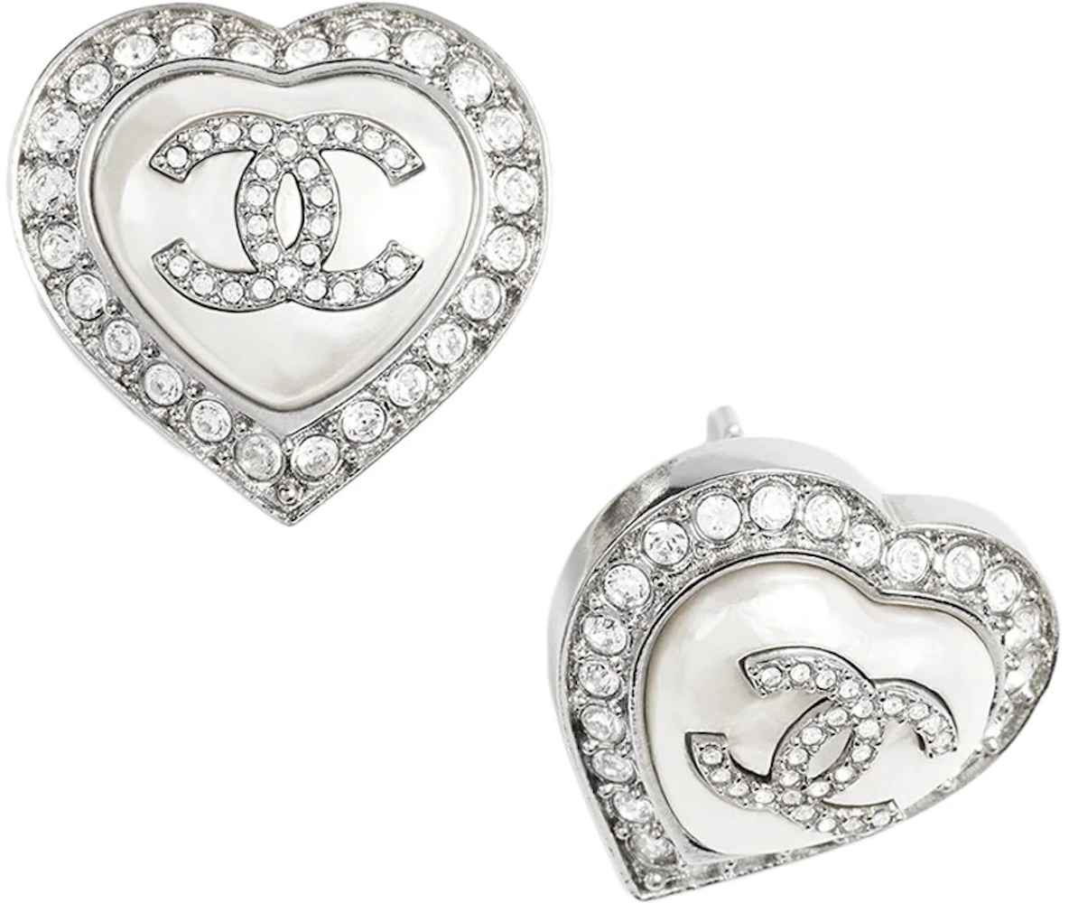 Chanel Stud Earrings Silver/Pearly White/Crystal (ABB632 B14143 NR575 ...