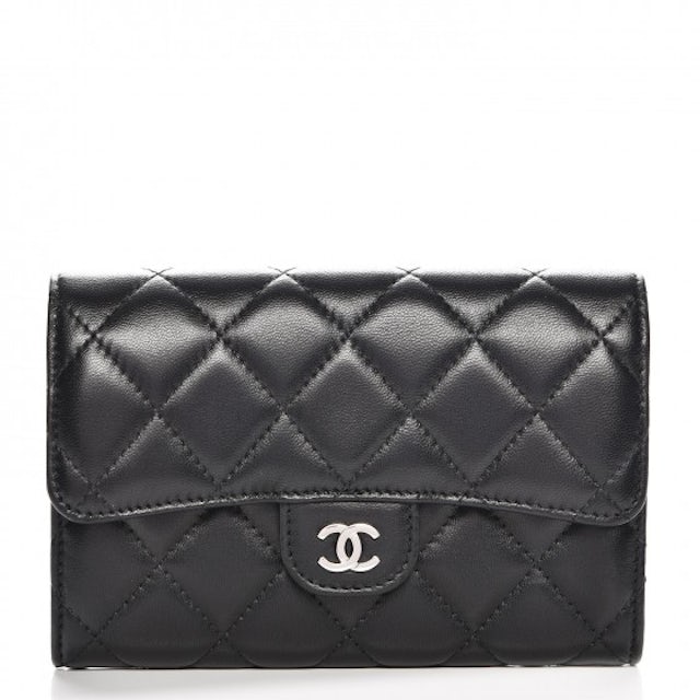 Chanel Flap Wallet Quilted Diamond Small Black in Lambskin with