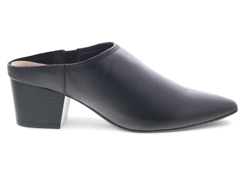 Pre-owned Clarks Calenne Maye Sandal Suede (women's) Sneakers In Black