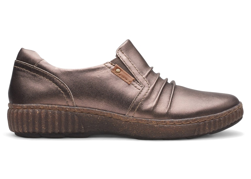 Pre-owned Clarks Magnolia Faye (women's) Sneakers In Bronze Metallic