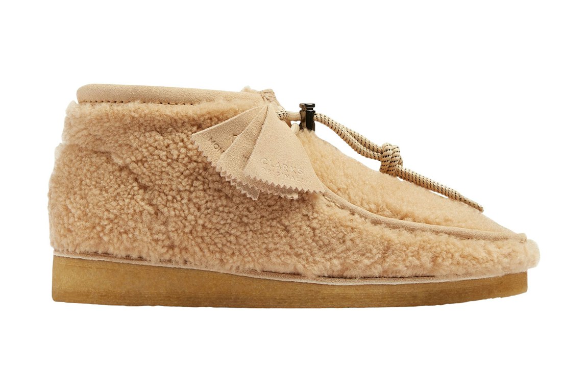 Pre-owned Clarks Originals Wallabee Boot Moncler 1952 Beige Shearling In Beige Wool
