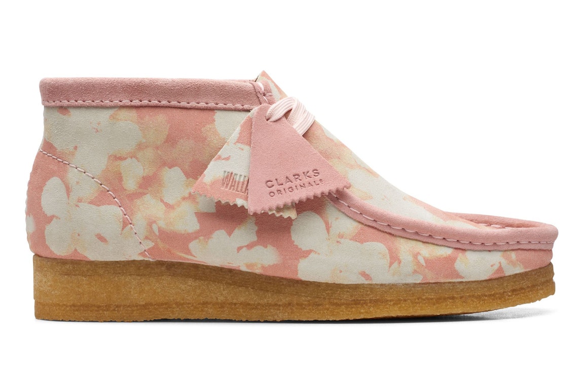 Pre-owned Clarks Originals Wallabee Boot Pink Floral (women's) In Pink/pink Floral