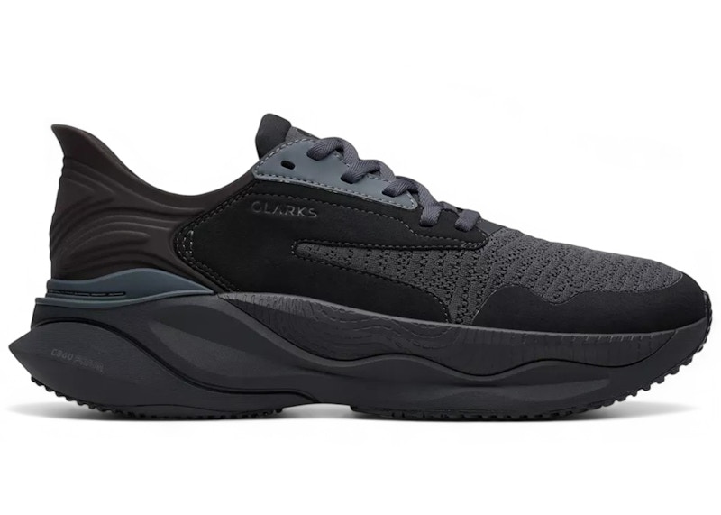 Clarks Pace Black