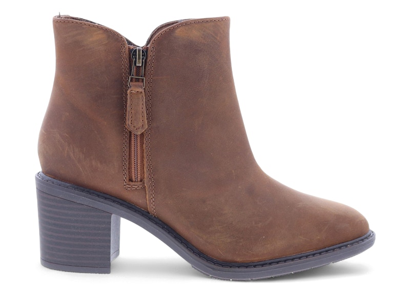 Pre-owned Clarks Scene Zip Leather (women's) Sneakers In Dark Tan In Brown