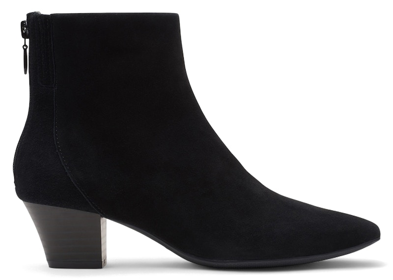 Pre-owned Clarks Teresa Boot Suede (women's) Sneakers In Black