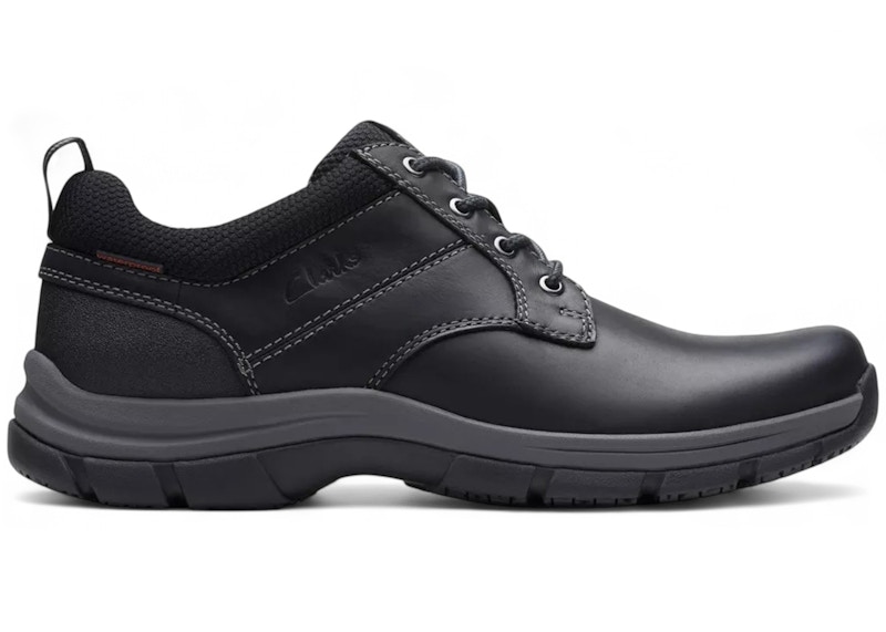 Clarks Walpath Low Waterproof Black Leather