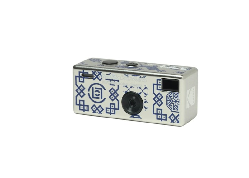 CLOT x Kodak Charmera Keychain Digital Camera Silver