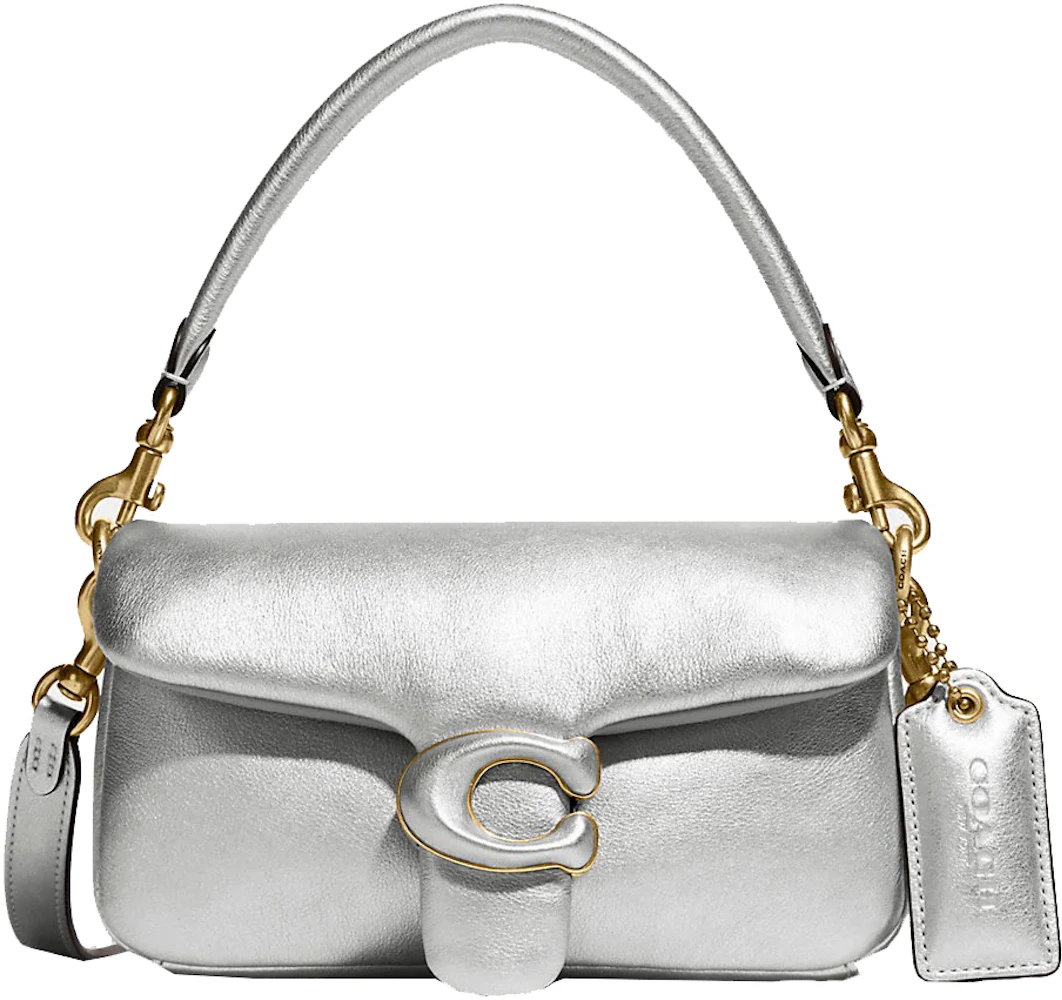 Introducir 45+ imagen coach pillow tabby bag silver