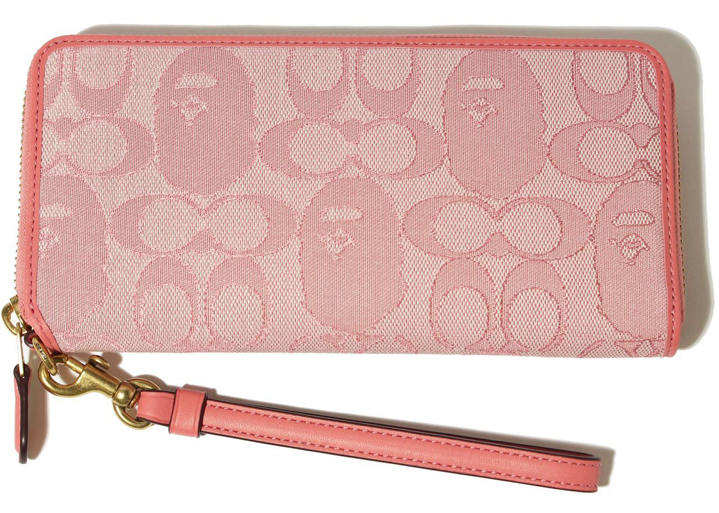 Pink leather coach wristlet Clearance