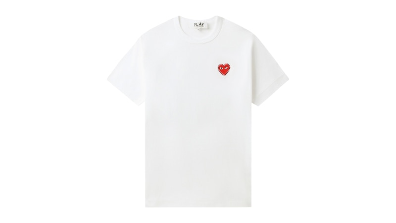 Pre-owned Comme Des Garçons Play Emblem Rhinestone Heart Tee Shirt In White/red