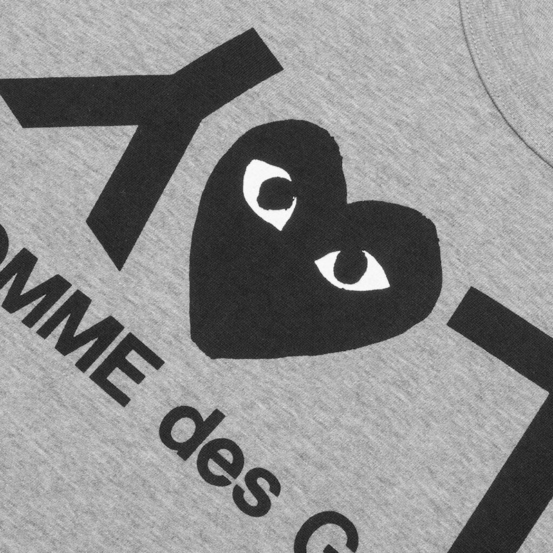 Comme des garcons play inverted heart hot sale logo tee