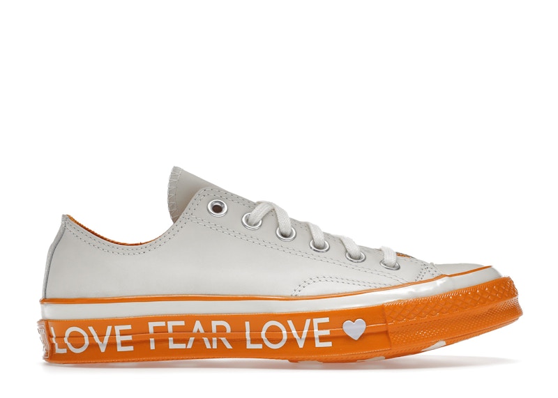 Converse chuck 70 love 2025 graphic low top orange