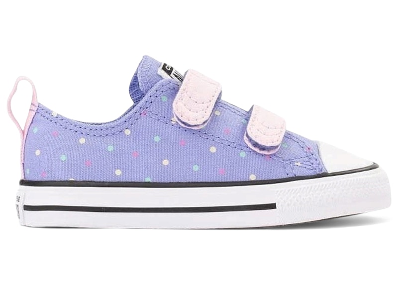 Converse Chuck Taylor All Star 2V Polka Dot Sneakers in Purple