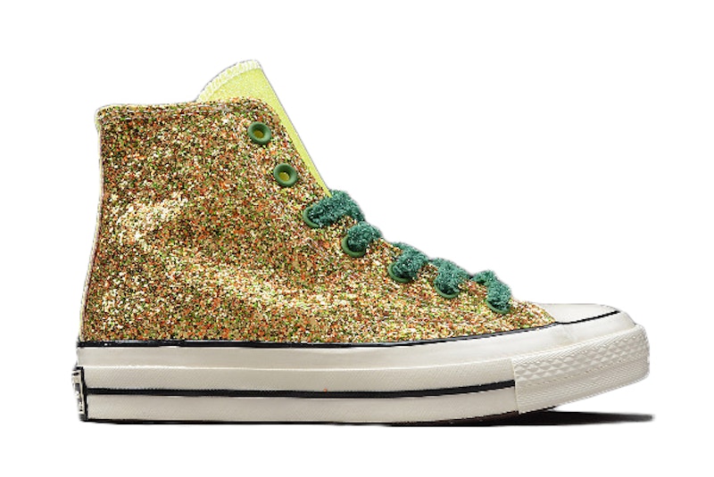 chuck taylor gold