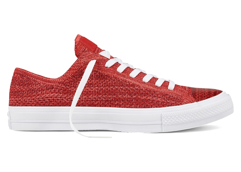 chuck taylor flyknit low