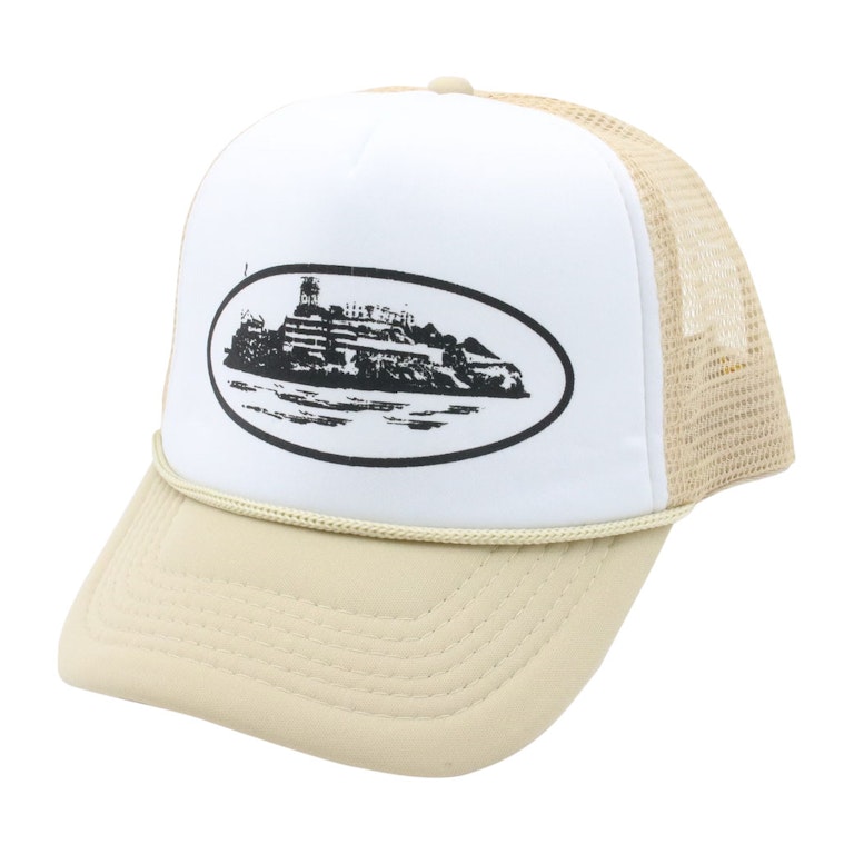 Pre-owned Corteiz Alcatraz Trucker Hat Creme De La Creme