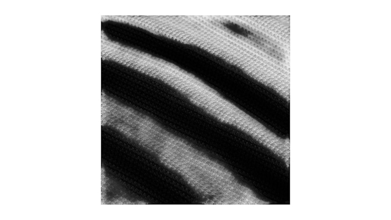nextProductImage