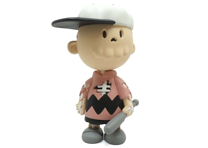 Cote Escriva Creepy Brown Vinyl Figure Pink Edition - FW21 - CN