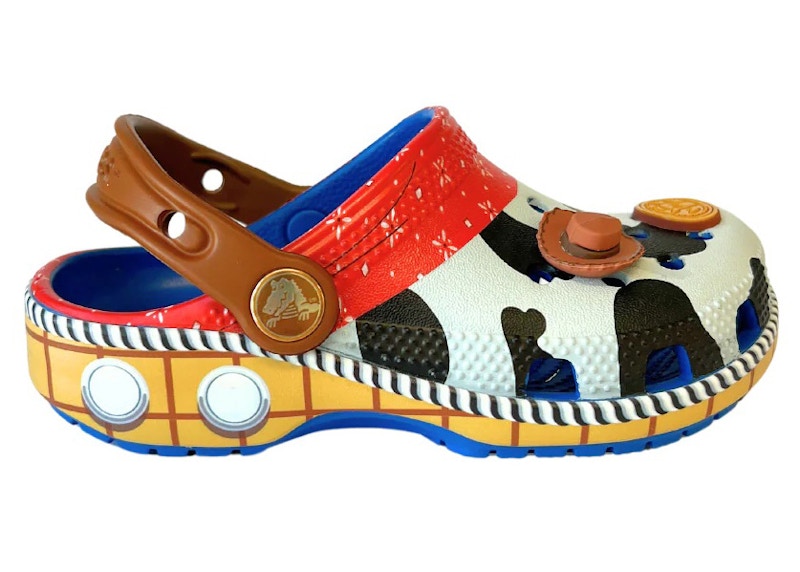 Crocs woody 2024 and buzz