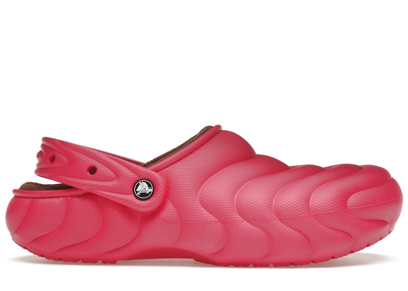 Pre-owned Crocs Men's Classic Overpuff Lined Clog Sneakers In Dragon Fruit