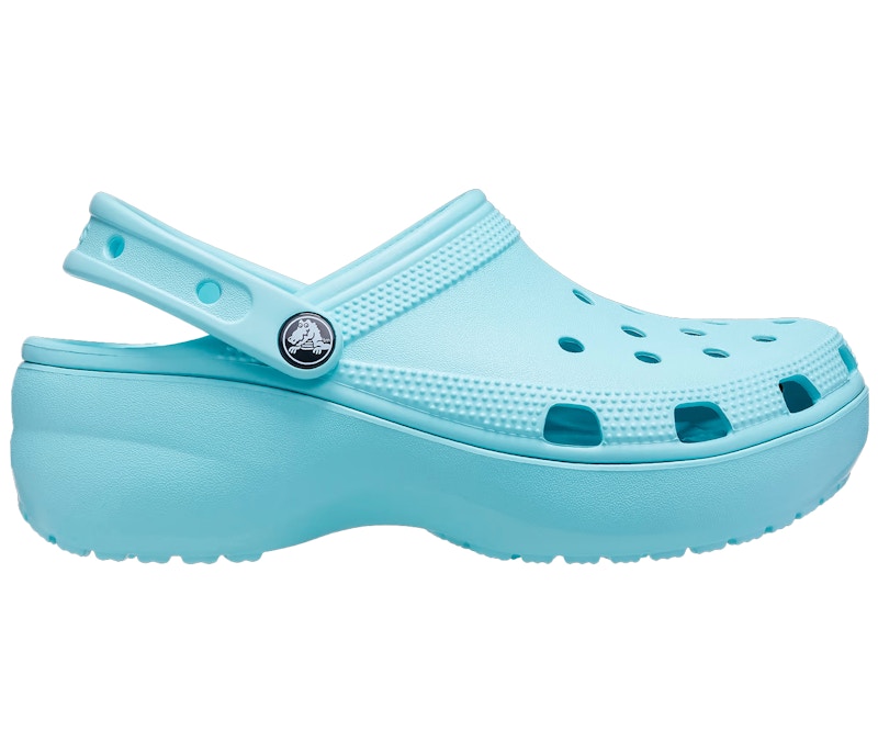 Blue deals platform crocs