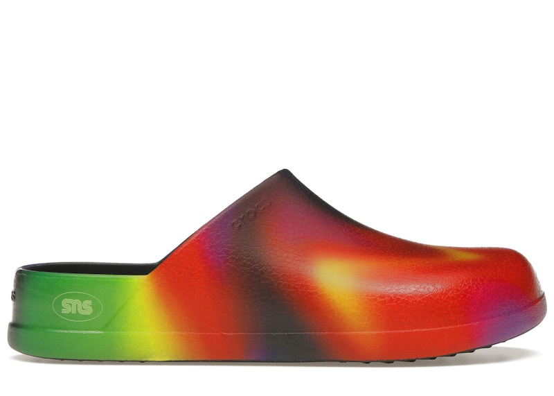 Crocs Dylan Clog Sneakersnstuff Swedish Heat Men's - 210213 Crocs Dylan Clog Sneakersnstuff Swedish Heat Men's - 210213