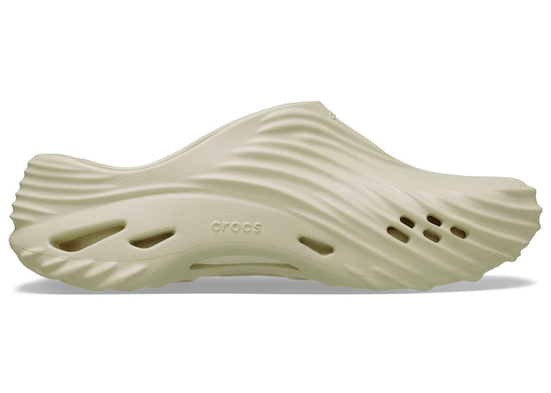 Crocs Echo Wave Clog Bone