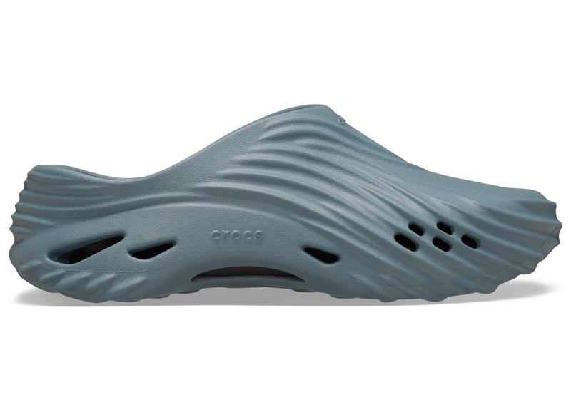 Crocs Echo Wave Clog Pond
