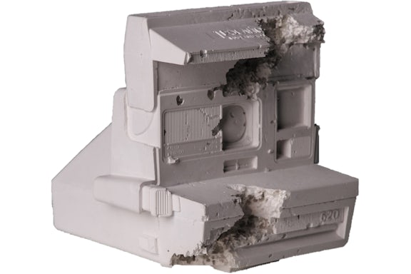 Daniel Arsham Future Relic 06 Polaroid Bianco