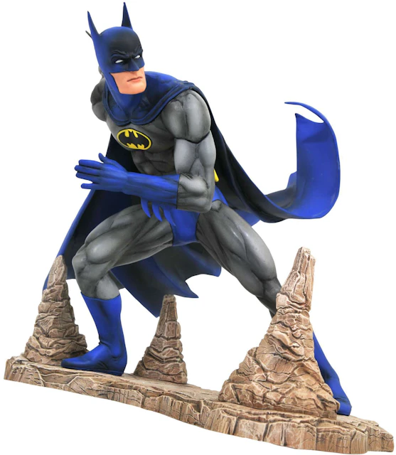 Diamond Select Toys DC Gallery Batman Classic Version PVC Statue - US