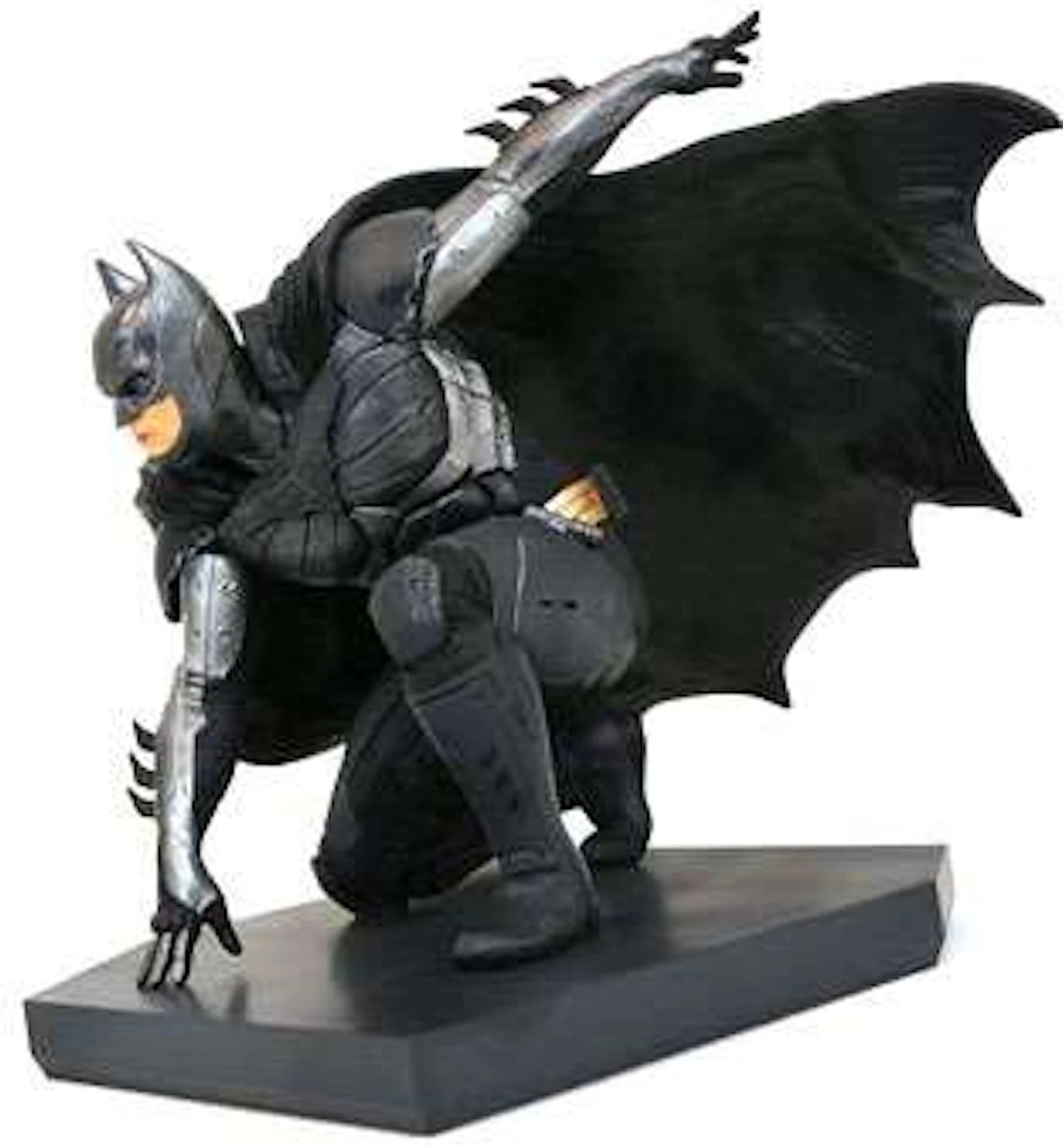 Diamond Select Toys DC Gallery Batman Injustice 2 GameStop Exclusive  Collectible PVC Statue - US