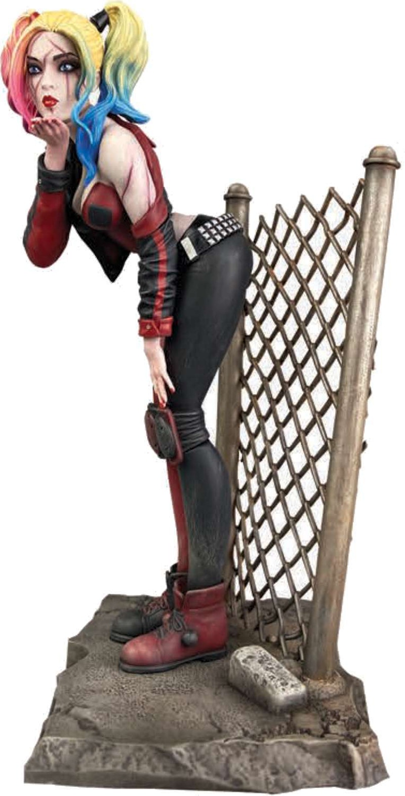 Diamond Select Toys DC Gallery Harley Quinn DCeased PVC Statue