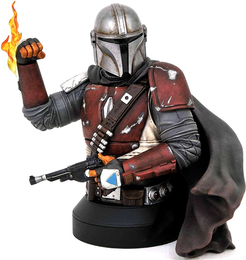 diamond select toys mandalorian