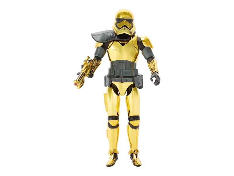 Disney Star Wars Commander Pyre Talking Action Figure