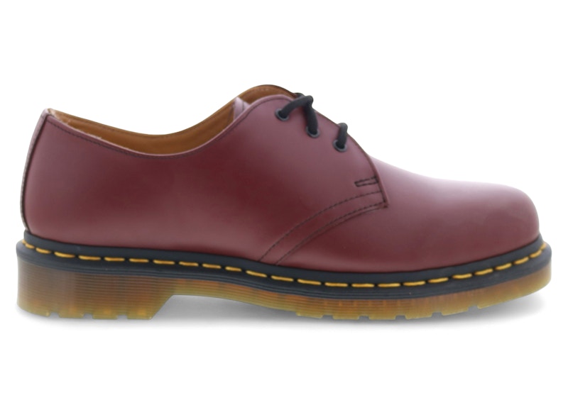 1461 Smooth Leather Oxford Shoes in Cherry Red | Dr. Martens