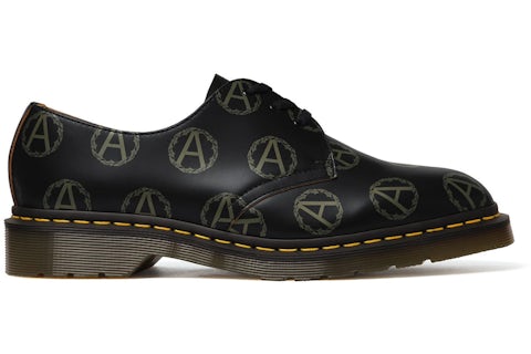 Supreme doc martens for sale sales