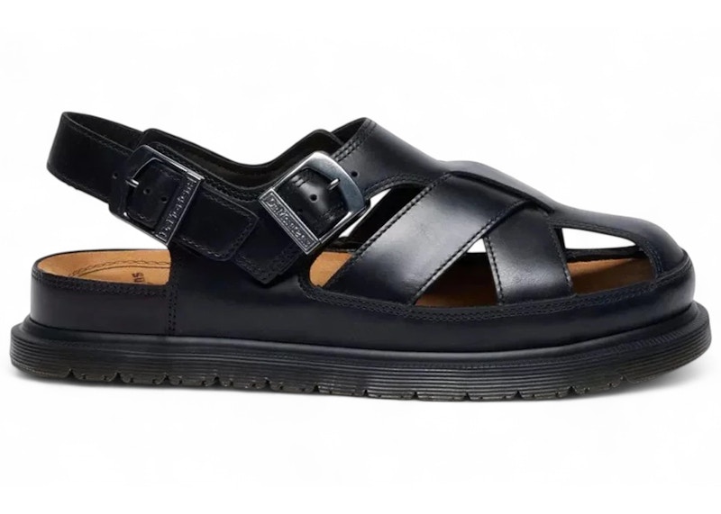 Dr. Martens Women's Archive Sandal in Black - 41618001