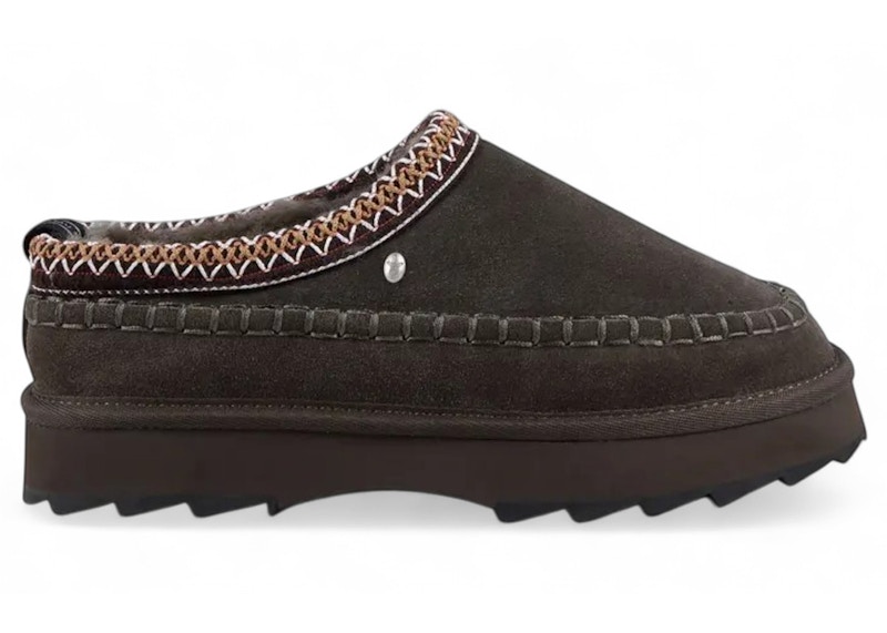 Pre-owned Emu Australia Women's Sharky Adventure Slipper Sneakers In Dark Olive In Green