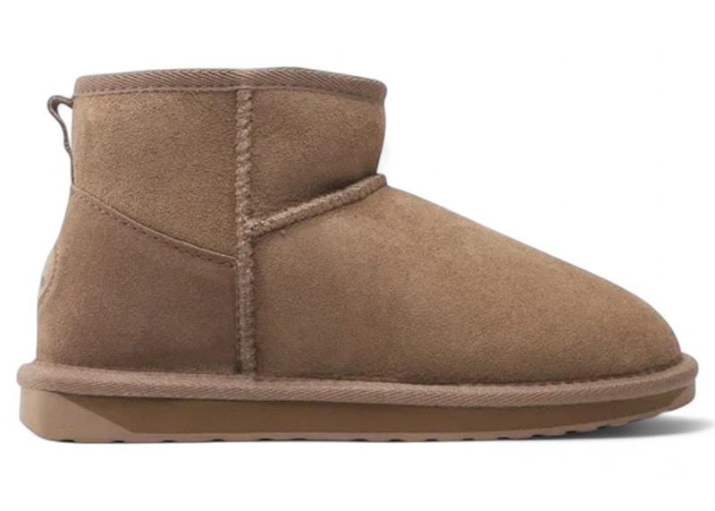 Microbota Stinger de EMU Australia, color camel