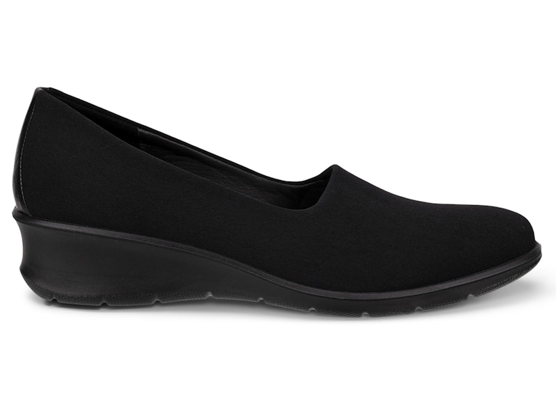 Pre-owned Ecco Felicia Slipon (women's) Sneakers In Black