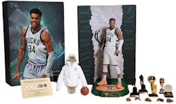 Enterbay Real Masterpiece NBA Milwaukee Bucks Giannis Antetokounmpo 1/6 Scale Action Figure