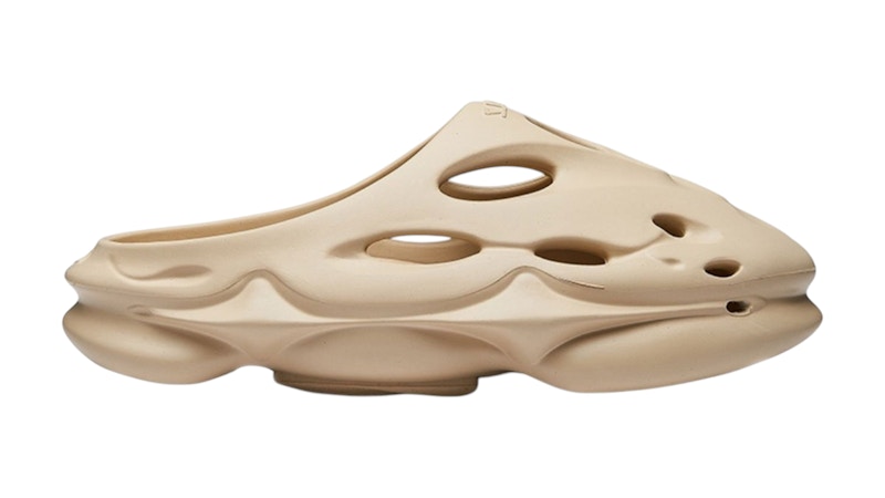 Pre-owned Eqlz Men's Equalizer 1100 Eva Slide Sneakers In Bone Yellow