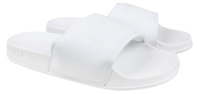 adilette cloudfoam slides