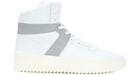 Zapatilla de baloncesto Fear of God Blanco Perla