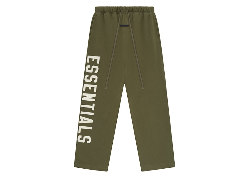 Pre-owned Fear Of God Men's Essentials Fleece Relaxed Sweatpant In Military