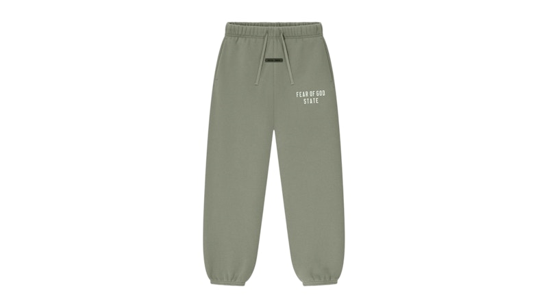 Pre-owned Fear Of God Essentials Kids Classic Fleece Sweatpant In Moss In Green