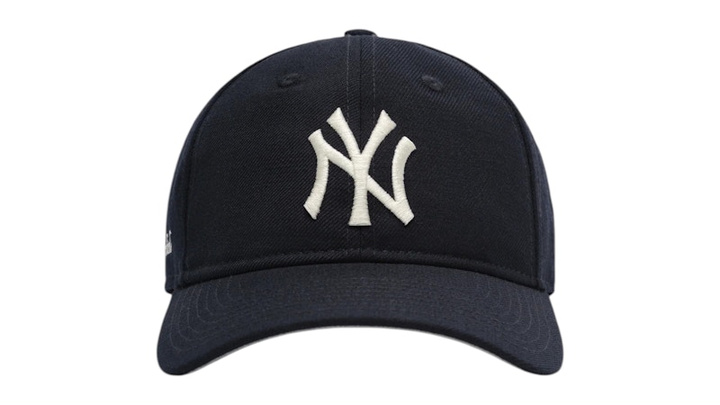 Fear of God Essentials New York Yankees 9FORTY Cap Navy メンズ