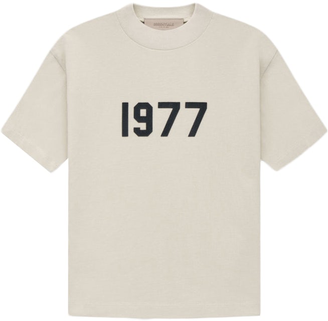 33 T shirts for women ideas  t shirts for women, shirts, chanel art