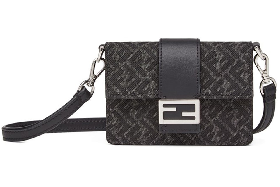 Fendi flat baguette micro bag Outlet
