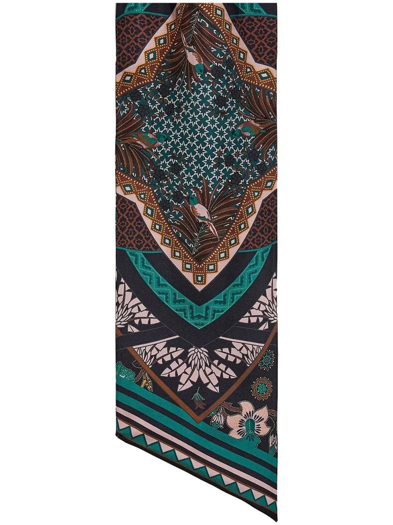 Pre-owned Ferragamo Women's  Ba Nodonirva Scarf In Black/green In Multi